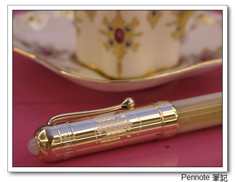 Aurora Pope 教宗 Limited Edition