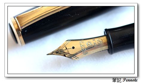 筆尖夾痕與墨水